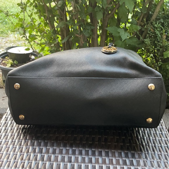 Michael Kors jet set tote - Picture 8 of 16